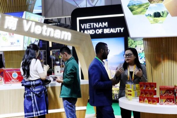 La_visita_histo_rica_del_li_der_ma_ximo_de_Vietnam_a_China_genera_altas_expectativas__