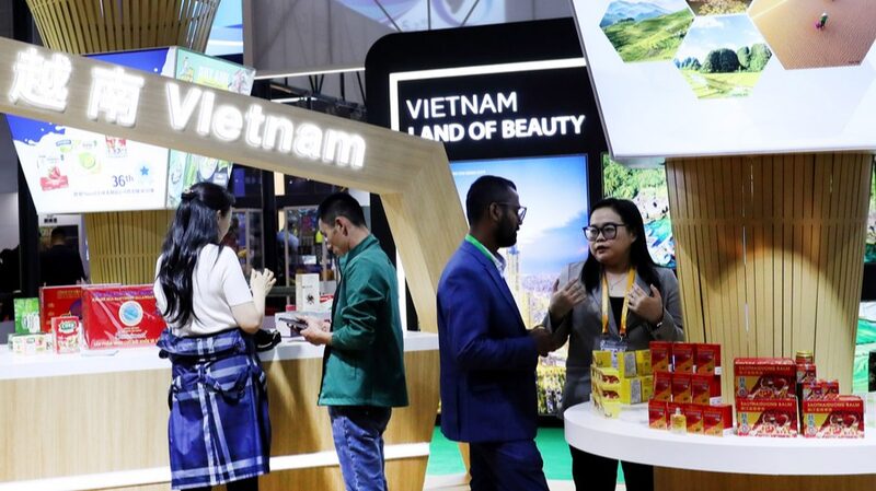 La_visita_histo_rica_del_li_der_ma_ximo_de_Vietnam_a_China_genera_altas_expectativas__