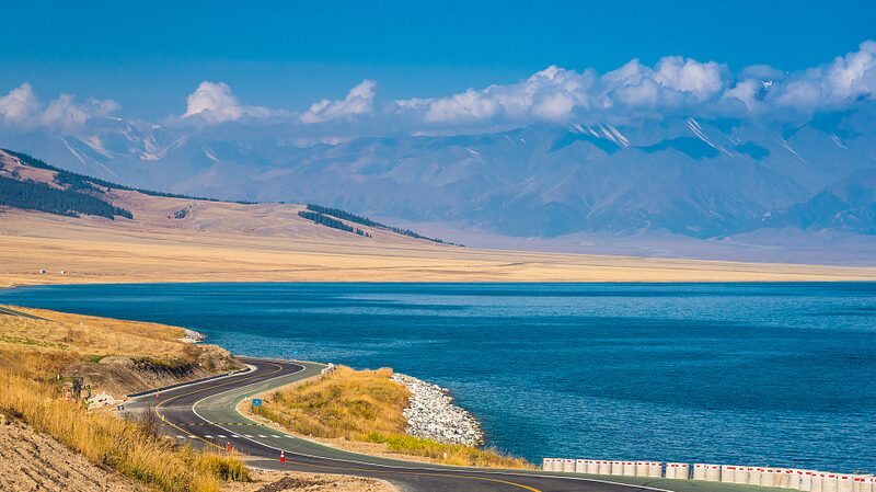 Lago_Sayram__La_u_ltima_la_grima_del_Atla_ntico_en_el_corazo_n_de_Xinjiang___ video poster