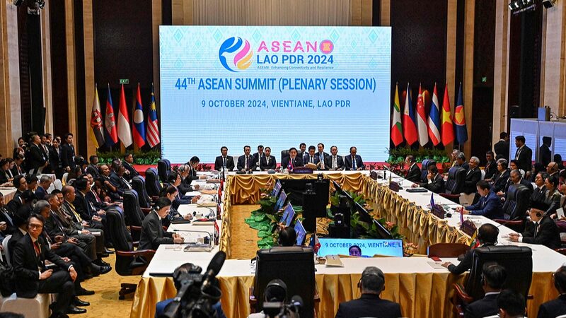 Las_Cumbres_de_la_ASEAN_se_centran_en_la_conectividad_y_la_resistencia_ante_los_desafi_os_globales