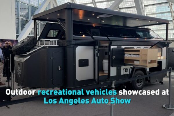 Las_caravanas_roban_el_protagonismo_en_el_Auto_Show_de_Los_A_ngeles_2024 video poster