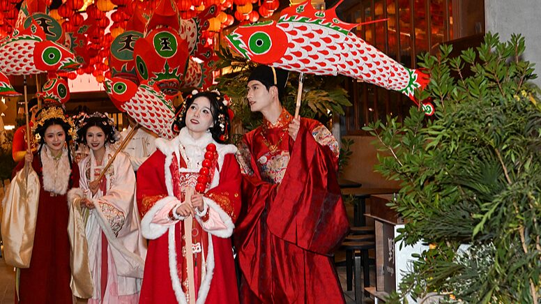 _Las_celebraciones_del_Festival_de_Primavera_en_Suzhou_deslumbran_con_tradicio_n_y_alegri_a____