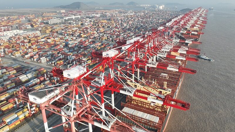Las_exportaciones_de_China_se_disparan_durante_el_Festival_de_Primavera___Los_puertos_operan_sin_pausa____