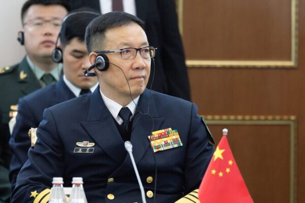 Las iniciativas globales de China están moldeando un mundo mejor: Ministro de Defensa Dong Jun 🌐✨ Las_iniciativas_globales_de_China_esta_n_moldeando_un_mundo_mejor__Ministro_de_Defensa_Dong_Jun___