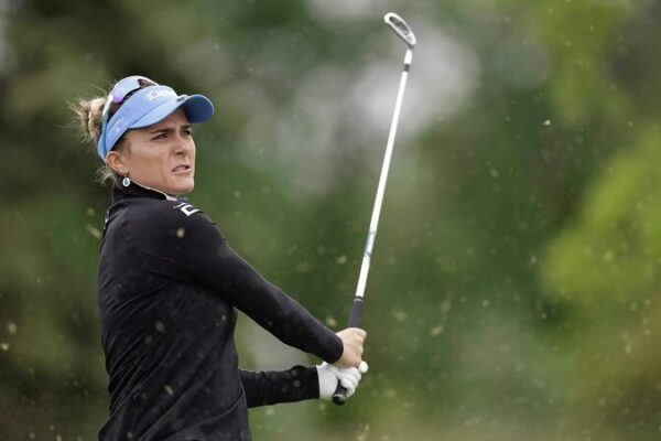 Lexi_Thompson_anuncia_semi_retiro_despue_s_del_U_S__Women_s_Open______ video poster