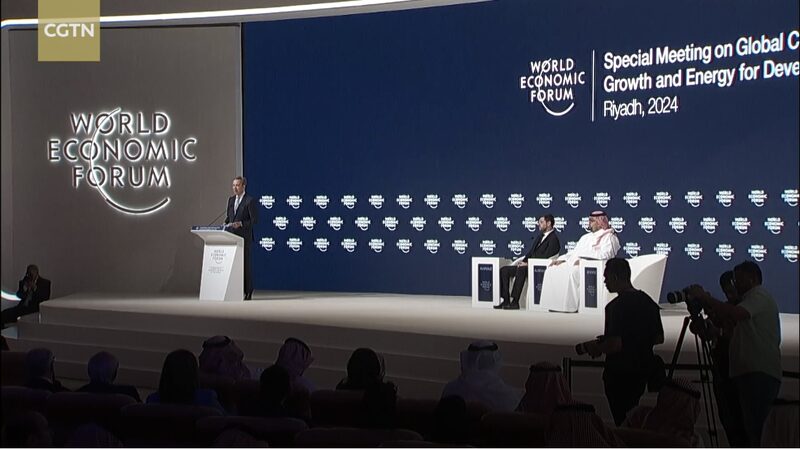 Li_deres_globales_se_reu_nen_en_Arabia_Saudita_para_la_reunio_n_del_WEF_sobre_desarrollo_sostenible__ video poster