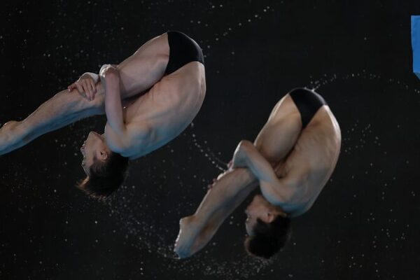 Lian Junjie y Yang Hao ganan la cuarta medalla de oro para China en los Juegos Olímpicos de París 2024 🎉 Lian_Junjie_y_Yang_Hao_ganan_la_cuarta_medalla_de_oro_para_China_en_los_Juegos_Oli_mpicos_de_Pari_s_2024__