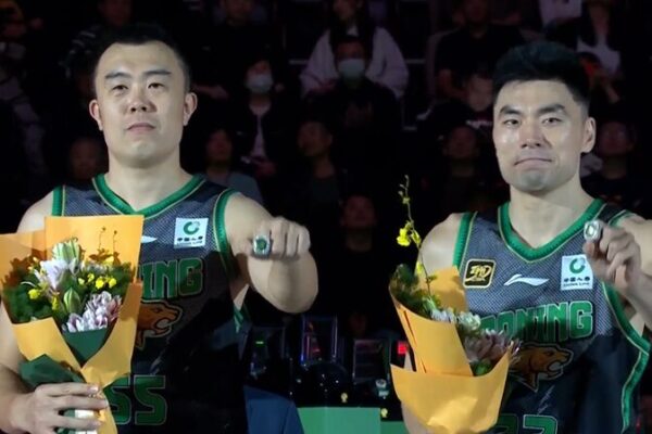 _Liaoning_remonta_y_vence_a_Zhejiang_123_112_en_el_inicio_de_la_temporada_CBA_