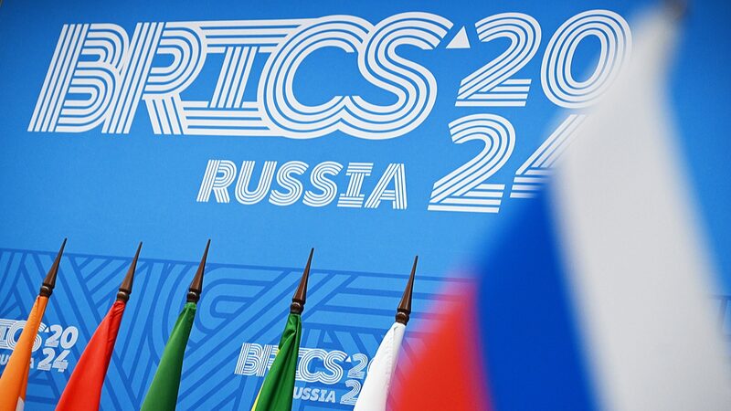 Los_Grandes_Movimientos_de_China_en_la_Cumbre_BRICS__Construyendo_un_Mundo_Mejor_Juntos___