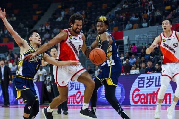 ¡Los Jiangsu Dragons rompen racha perdedora y sorprenden a los Guangdong Tigers 100-98! 🏀🎉 _Los_Jiangsu_Dragons_rompen_racha_perdedora_y_sorprenden_a_los_Guangdong_Tigers_100_98____