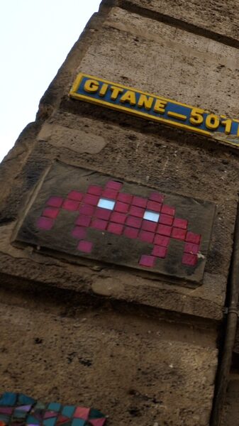_Los_Space_Invaders_invaden_las_calles_de_Pari_s_____ video poster