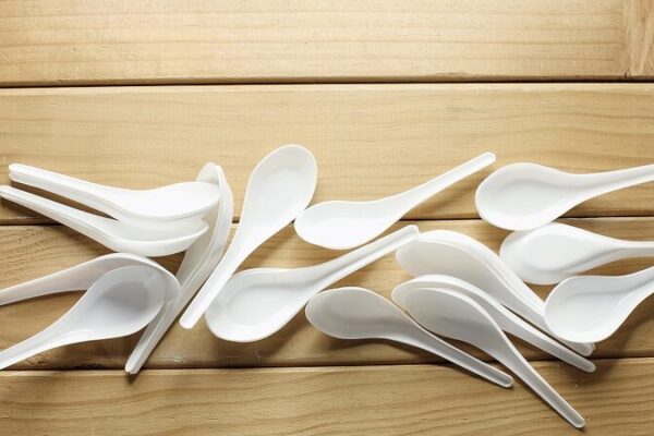 Los__empujoncitos_verdes__en_China_reducen_los_desechos_pla_sticos_de_las_entregas_de_comida___ video poster