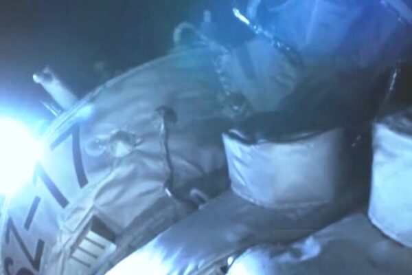 Los astronautas de Shenzhou-17 comienzan su viaje de regreso a casa tras la entrega de la estación espacial 🚀 Los_astronautas_de_Shenzhou_17_comienzan_su_viaje_de_regreso_a_casa_tras_la_entrega_de_la_estacio_n_espacial__
