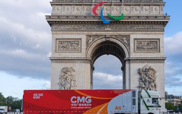 Los_camiones_de_transmisio_n_8K_de_CMG_llegan_a_Pari_s_antes_de_los_Juegos_Oli_mpicos_2024___ video poster