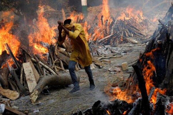 Los casos de COVID-19 en India muestran signos de estabilización 📉 Los_casos_de_COVID_19_en_India_muestran_signos_de_estabilizacio_n__
