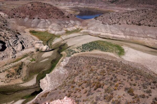 Los_embalses_de_Chile_se_secan_despue_s_de_15_an_os_de_sequi_a___