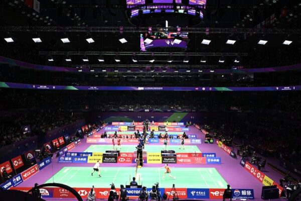 Los_equipos_de_ba_dminton_de_China_avanzan_a_los_cuartos_de_final_de_la_Thomas___Uber_Cup_como_li_deres_de_grupo___