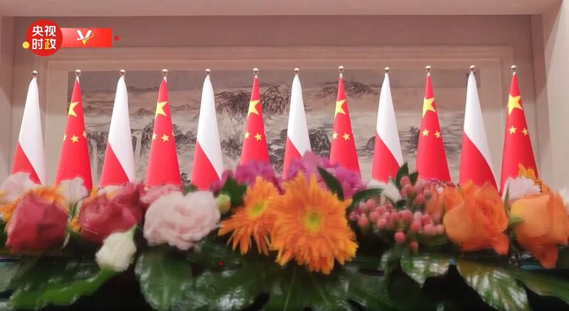 Los_presidentes_de_China_y_Polonia_asisten_a_la_firma_de_acuerdos_en_Beijing