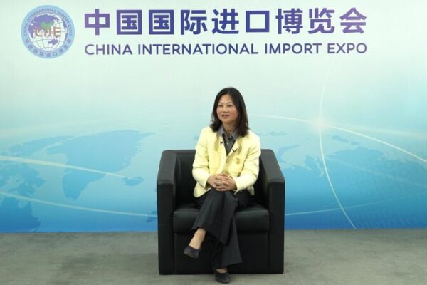 Los productos diseñados en China de IKEA se convierten en éxitos globales, dice la vicepresidenta Cindy Ruan Los_productos_disen_ados_en_China_de_IKEA_se_convierten_en_e_xitos_globales__dice_la_vicepresidenta_Cindy_Ruan video poster