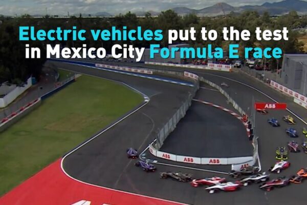 Los vehículos eléctricos dominan Ciudad de México en emocionante carrera de Fórmula E Los_vehi_culos_ele_ctricos_dominan_Ciudad_de_Me_xico_en_emocionante_carrera_de_Fo_rmula_E video poster