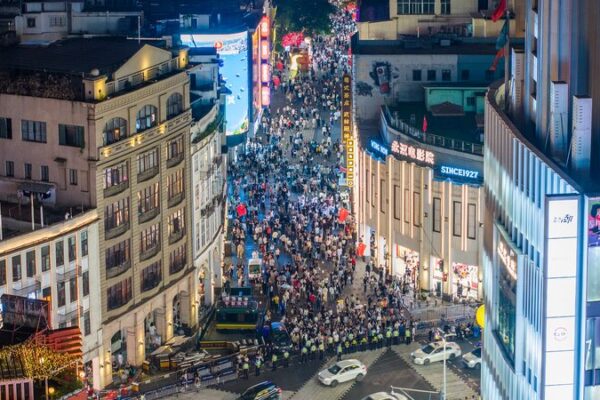 Los_viajes_entrantes_a_China_aumentan_antes_del_Di_a_del_Trabajador__