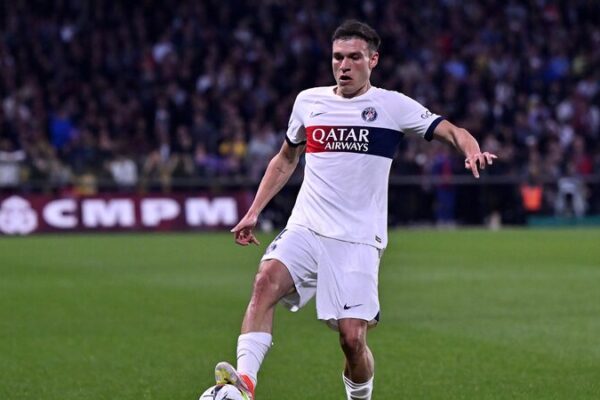 ____Manchester_United_ficha_a_Ugarte_del_PSG_en_un_acuerdo_de__50_millones_