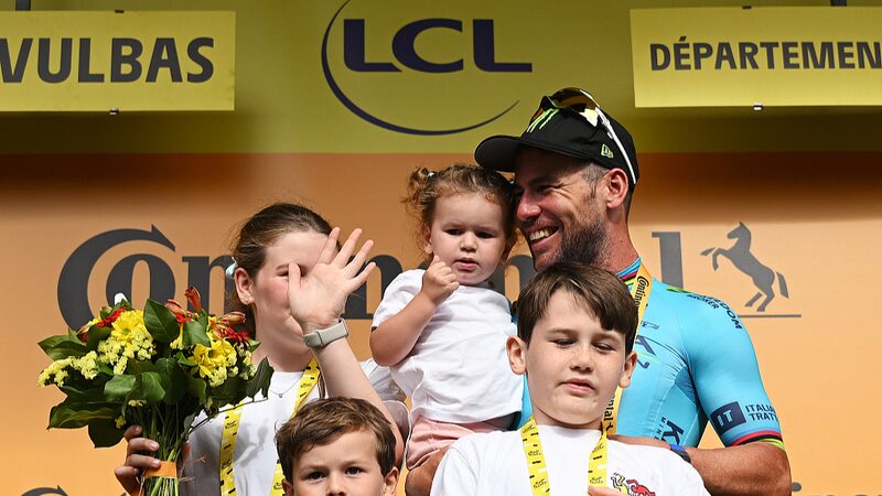 _Mark_Cavendish_hace_historia_en_el_Tour__rompe_re_cord_de_etapas_ganadas_