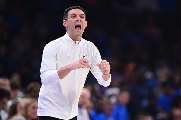 Mark Daigneault de Thunder nombrado entrenador del año por la NBCA 🏆 Mark_Daigneault_de_Thunder_nombrado_entrenador_del_an_o_por_la_NBCA__
