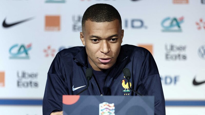 _Mbappe__regresa_al_Parc_des_Princes_para_el_enfrentamiento_de_la_UEFA_Nations_League____