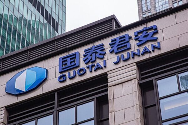 Mega fusión de China: Un cambio radical para las finanzas globales 🚀 Mega_fusio_n_de_China__Un_cambio_radical_para_las_finanzas_globales__
