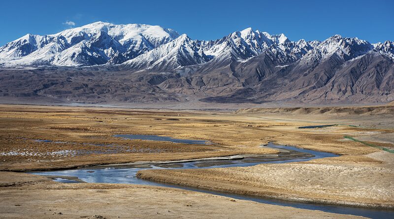 Meseta_del_Pamir__Una_Joya_Oculta_de_Escenarios_Impresionantes