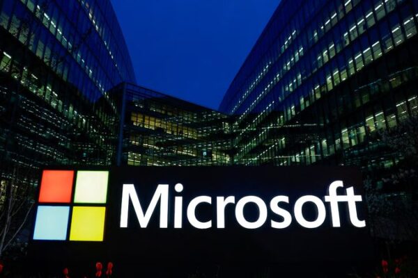 Microsoft retrasa su función de IA ‘Recall’ por preocupaciones de privacidad Microsoft_retrasa_su_funcio_n_de_IA__Recall__por_preocupaciones_de_privacidad