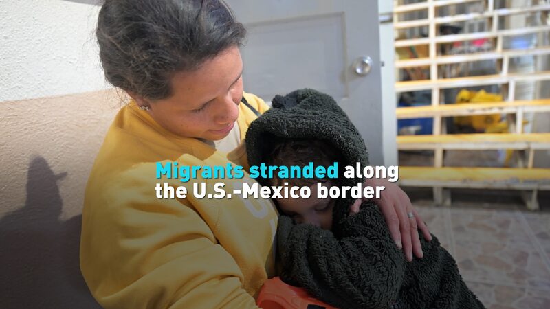 Migrantes_varados_en_la_frontera_entre_EE__UU__y_Me_xico_tras_suspensio_n_de_asilo video poster