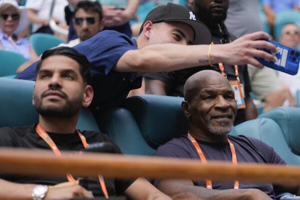 ¡Mike Tyson vs Jake Paul: Lucha Profesional Confirmada para el 20 de Julio! _Mike_Tyson_vs_Jake_Paul__Lucha_Profesional_Confirmada_para_el_20_de_Julio_
