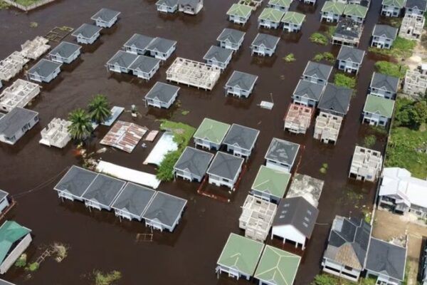 Miles_de_personas_sin_hogar_tras_histo_ricas_inundaciones_en_la_RD_del_Congo___