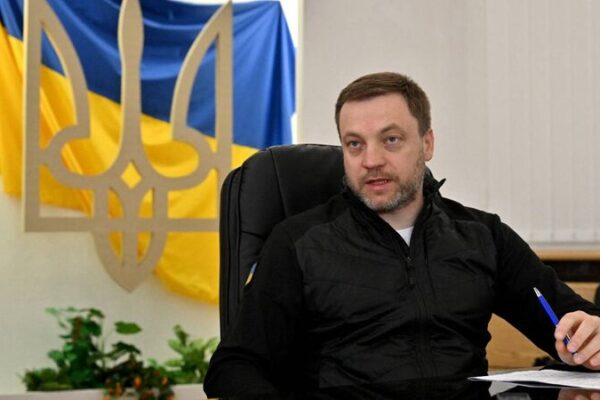 Ministro ucraniano muere en accidente de helicĂłptero cerca de Kyiv Ministro_ucraniano_muere_en_accidente_de_helico_ptero_cerca_de_Kyiv