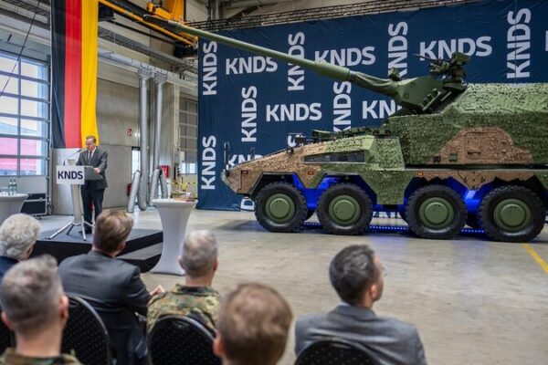 Ministros de Defensa del E5 se Unen para Fortalecer la Industria de Armamento y Apoyar a Ucrania Ministros_de_Defensa_del_E5_se_Unen_para_Fortalecer_la_Industria_de_Armamento_y_Apoyar_a_Ucrania