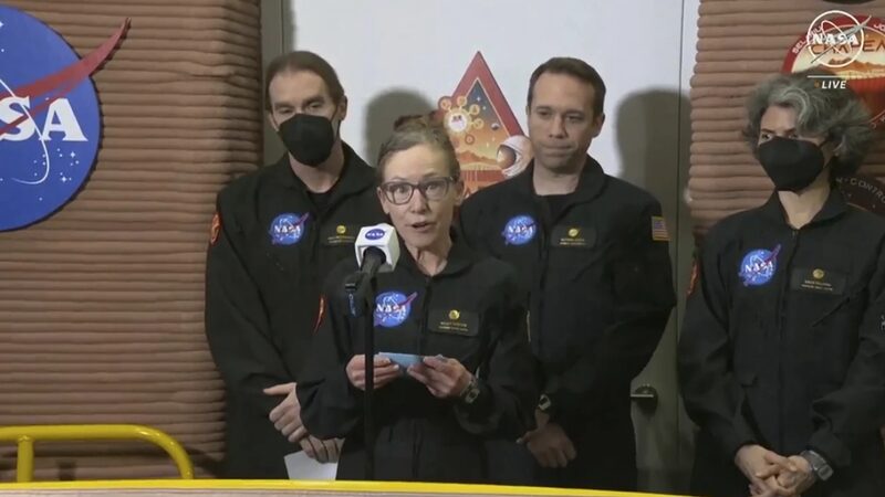 _Misio_n_cumplida__La_tripulacio_n_de_la_NASA_regresa_tras_un_an_o_en__Marte___