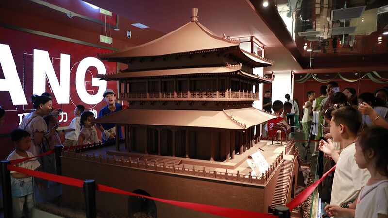 Museo_de_Chocolate_Deslumbra_a_Visitantes_con_Exquisitos_Artefactos_en_Xi_an___
