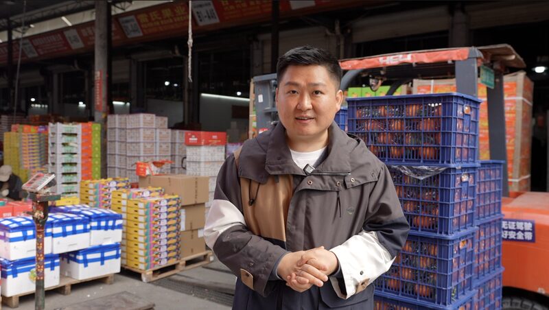 Nanning__El_vibrante_centro_del_reino_de_frutas_de_China_en_Guangxi video poster