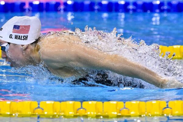 Noche_de_re_cords_en_Budapest__Gretchen_Walsh_brilla_en_el_Mundial_de_Natacio_n