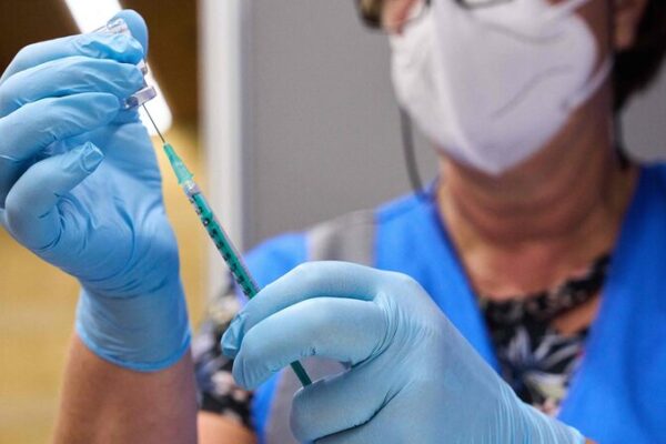 Noruega y los Países Bajos se preparan para una nueva variante de mpox 🦠🌍 Noruega_y_los_Pai_ses_Bajos_se_preparan_para_una_nueva_variante_de_mpox___