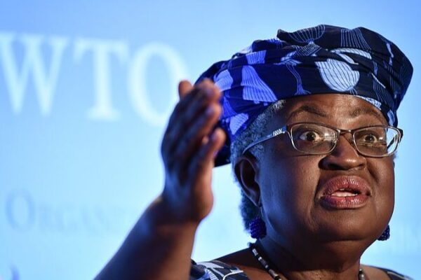 ¡Okonjo-Iweala Reconfirmada como Jefa de la OMC para un Segundo Mandato! 🎉 _Okonjo_Iweala_Reconfirmada_como_Jefa_de_la_OMC_para_un_Segundo_Mandato___