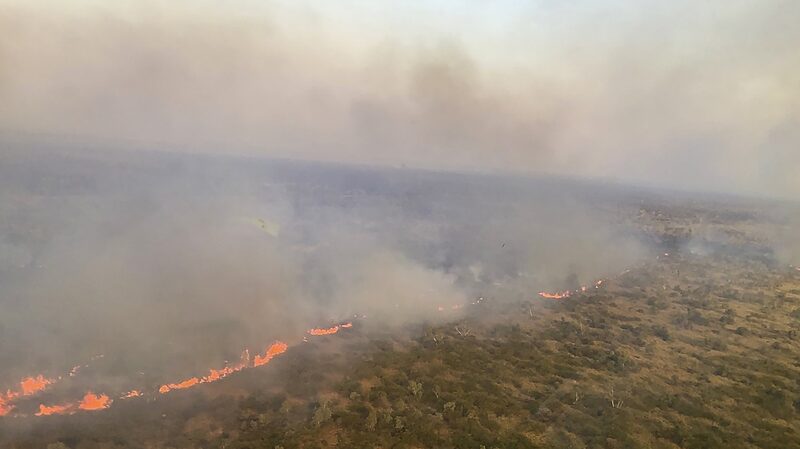 __Ola_de_calor_extrema_azota_el_oeste_de_Australia__aumenta_el_riesgo_de_incendios_forestales
