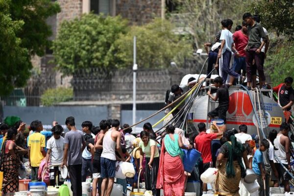 ¿Ola de calor histórica de 52.9°C en Delhi? Un error de sensor explica la locura 🌡️ _Ola_de_calor_histo_rica_de_52_9_C_en_Delhi__Un_error_de_sensor_explica_la_locura___