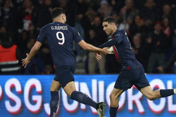 ¡PSG gana su décimo título de Ligue 1 en el año final de Mbappé! _PSG_gana_su_de_cimo_ti_tulo_de_Ligue_1_en_el_an_o_final_de_Mbappe__