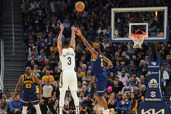 Pelícanos vencen a los Warriors 114-109, suben al sexto lugar en la Conferencia Oeste Peli_canos_vencen_a_los_Warriors_114_109__suben_al_sexto_lugar_en_la_Conferencia_Oeste