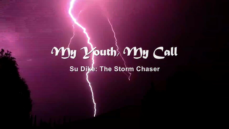 Persiguiendo_Tormentas_a_los_22__Las_Aventuras_Meteorolo_gicas_de_Su_Dike___ video poster