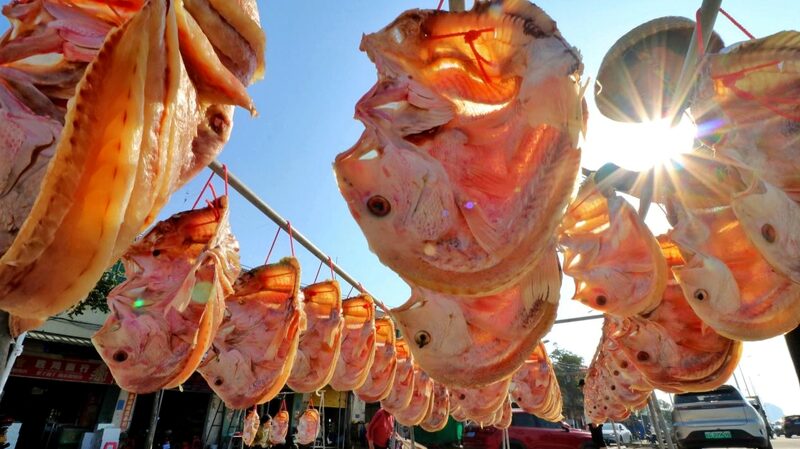 Pez_rojo__el_platillo_festivo_de_Hainan_que_trae_buena_suerte__