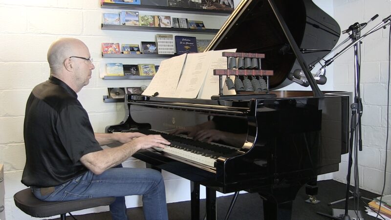 Pianista_belga_envi_a_mensaje_a_China___El_mundo_esta__contigo_____ video poster